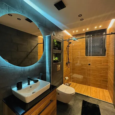 Helvik Aqua Park Apartment